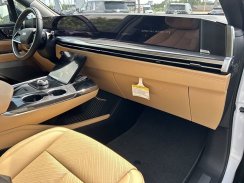 New 2026 Cadillac Escalade IQ Sport 2 image 13