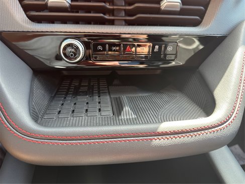 New 2025 Ford Explorer ST image 28
