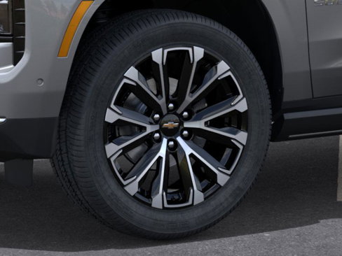 New 2026 Chevrolet Suburban High Country image 34