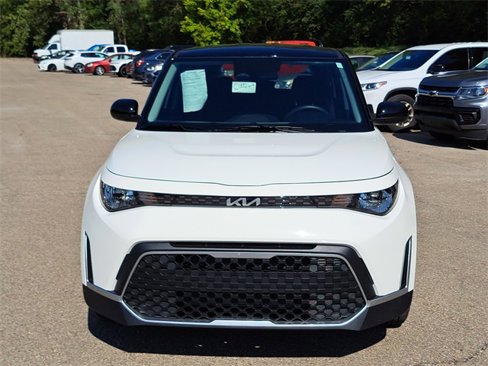 Used 2025 Kia Soul S image 8