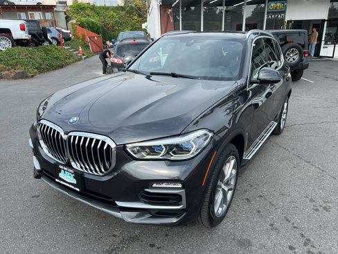 Used 2019 BMW X5 xDrive50i w/ Executive Package image 1