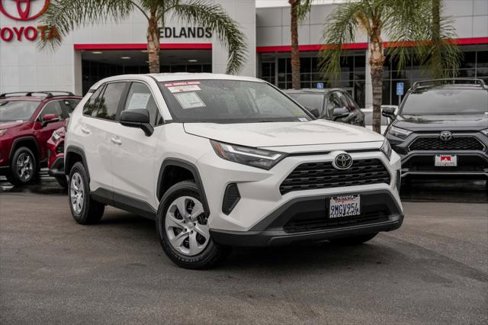Certified 2024 Toyota RAV4 LE image 1