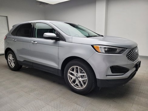 Used 2024 Ford Edge SEL image 11