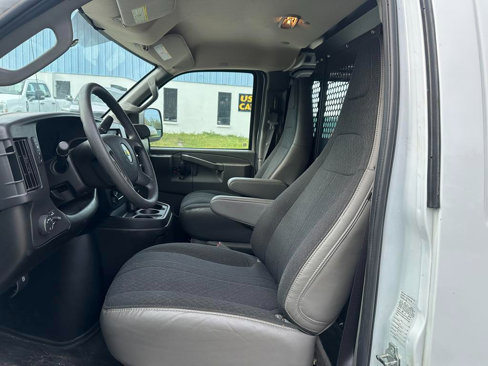 Used 2024 Chevrolet Express 2500 w/ Driver Convenience Package image 8