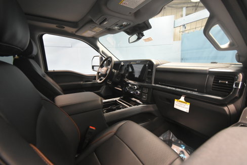 New 2025 Ford F250 Lariat w/ Lariat Ultimate Package image 19