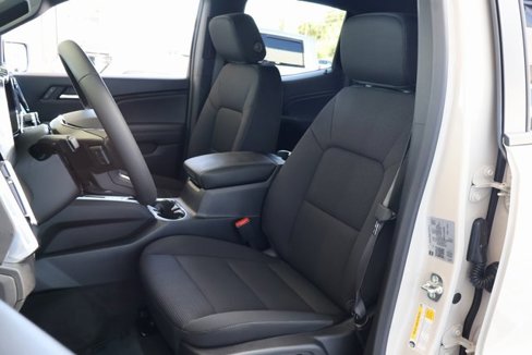 New 2026 GMC Canyon Elevation w/ Convenience Package image 11