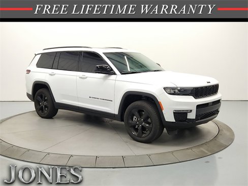 Used 2025 Jeep Grand Cherokee L Limited w/ Luxury Tech Group II image 1
