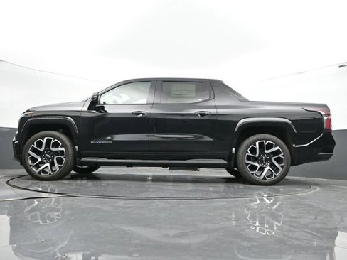 New 2025 Chevrolet Silverado EV RST image 44