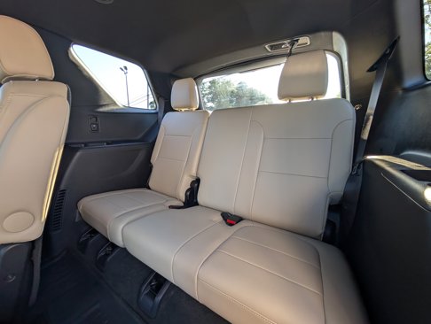 Used 2022 Chevrolet Traverse LT w/ LT Premium Package image 40
