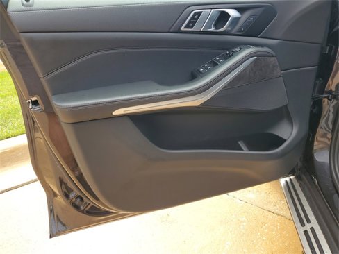 Used 2023 BMW X5 sDrive40i image 13