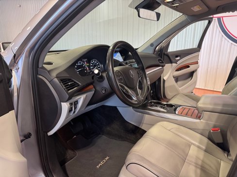 Used 2017 Acura MDX FWD w/ Advance Package image 17