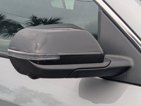Certified 2024 Chevrolet Traverse LT image 11