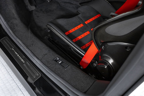 Used 2022 Ferrari SF90 Stradale image 29