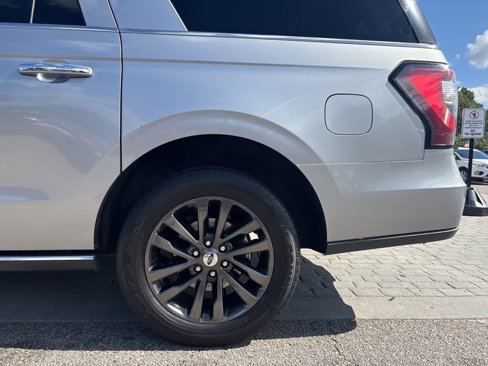 Used 2021 Ford Expedition Max Limited image 4