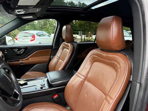 Used 2022 Lincoln Aviator Reserve w/ Equipment Group 201A image 28