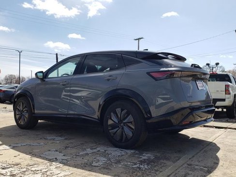 New 2025 Nissan Ariya AWD image 4