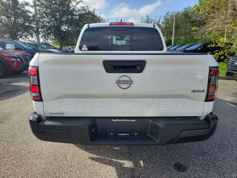 New 2026 Nissan Frontier S image 5
