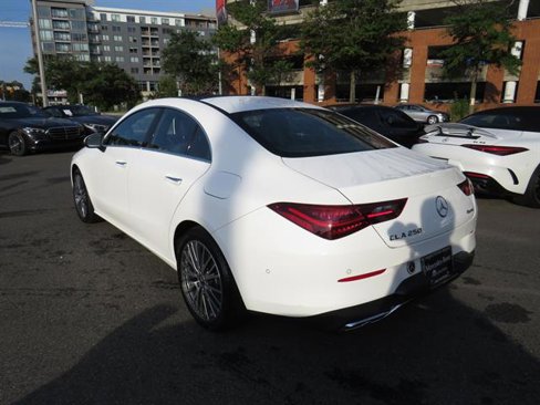 Used 2025 Mercedes-Benz CLA 250 4MATIC image 2