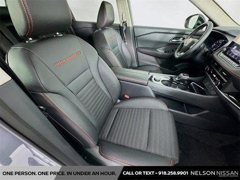 New 2026 Nissan Rogue SV image 27