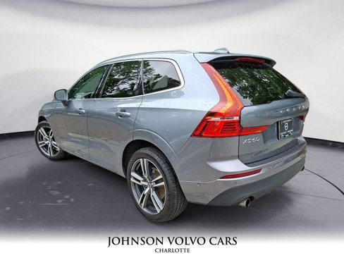 Used 2019 Volvo XC60 T5 Momentum w/ Multimedia Package image 28