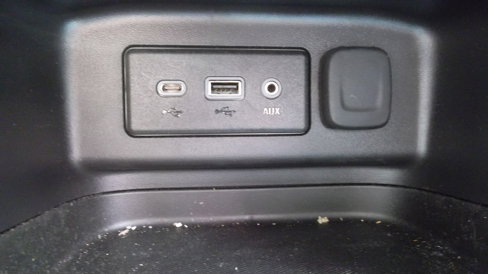 Used 2024 Chevrolet Equinox LS w/ LS Convenience Package image 14