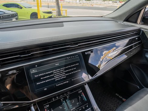 Used 2021 Audi SQ8 Premium Plus w/ SQ8 Black Optic Package image 32