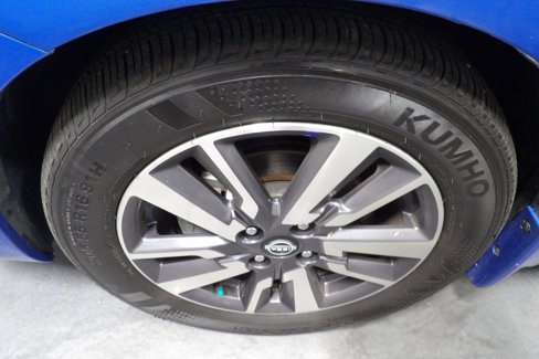 Used 2024 Nissan Versa SV w/ Trunk Package image 20