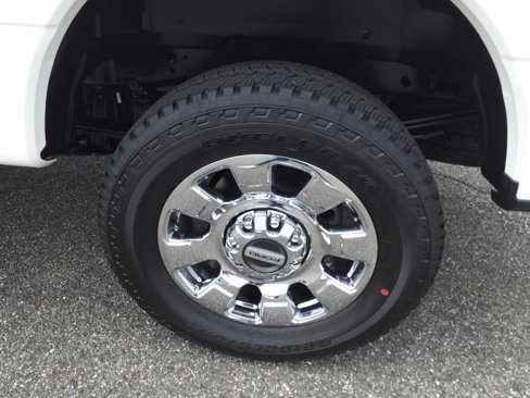 New 2025 Ford F250 Lariat w/ Chrome Package image 8