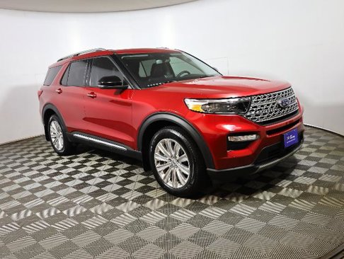 Certified 2024 Ford Explorer Limited w/ Limited Technology Package image 4