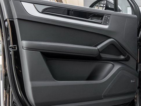 New 2026 Porsche Cayenne Coupe image 19