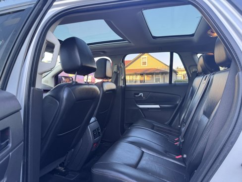 Used 2012 Ford Edge Limited image 23