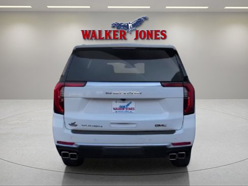 New 2026 GMC Yukon Denali image 4