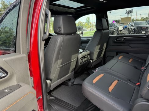 New 2026 GMC Sierra 2500 AT4 w/ AT4 Premium Plus Package image 9