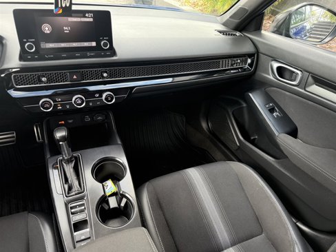 Used 2023 Honda Civic Sport image 19