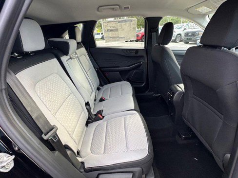 New 2026 Ford Escape Active image 14