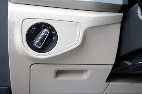 Used 2018 Volkswagen Atlas SE image 15