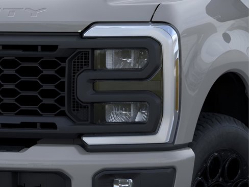 New 2025 Ford F350 Lariat w/ Lariat Ultimate Package image 18