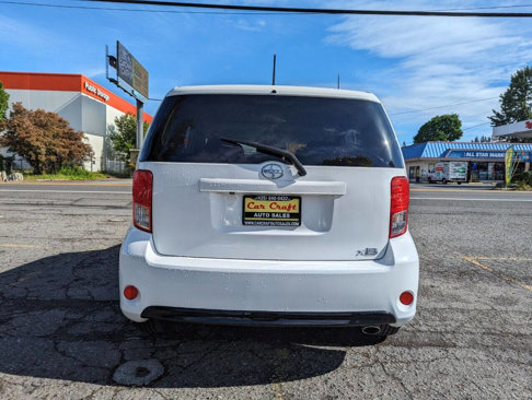 Used 2015 Scion xB image 5