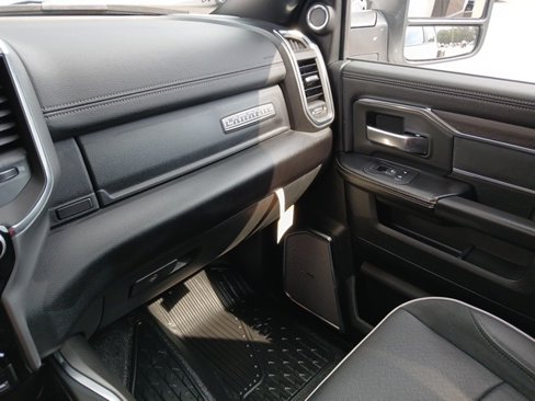 New 2026 RAM 3500 Laramie image 39