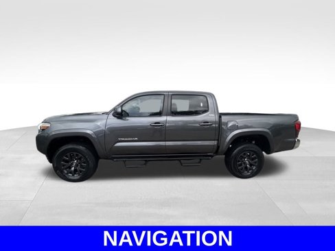 Used 2022 Toyota Tacoma SR5 image 7