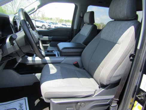 Used 2023 Ford F150 XLT w/ Equipment Group 302A High image 9