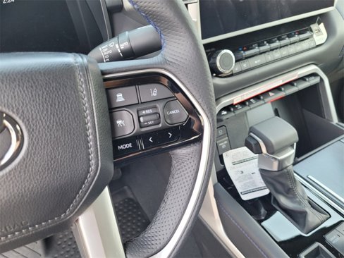 New 2025 Toyota Tundra Platinum image 23