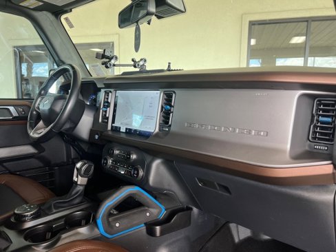 Used 2023 Ford Bronco Outer Banks image 28