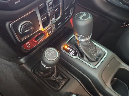 New 2025 Jeep Wrangler Unlimited Rubicon image 21