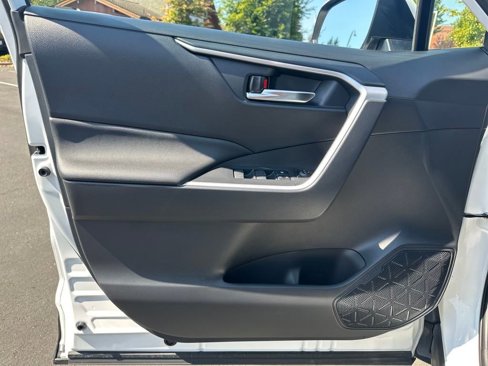 Certified 2024 Toyota RAV4 SE image 11