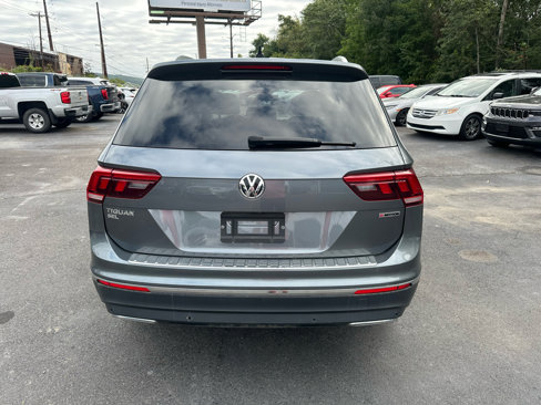 Used 2021 Volkswagen Tiguan SEL w/ 3rd Row Seat Package image 6