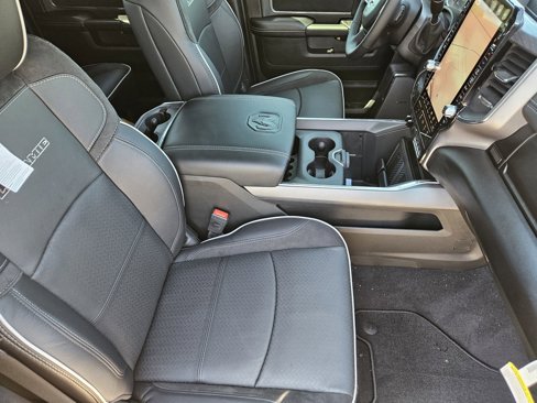 New 2026 RAM 2500 Laramie image 17
