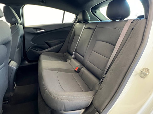 Used 2017 Chevrolet Cruze LT w/ Convenience Package image 10