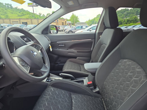 New 2025 Mitsubishi Outlander Sport ES image 11