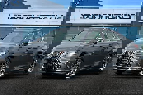 Certified 2025 Lexus ES 300h w/ Luxury Package image 1